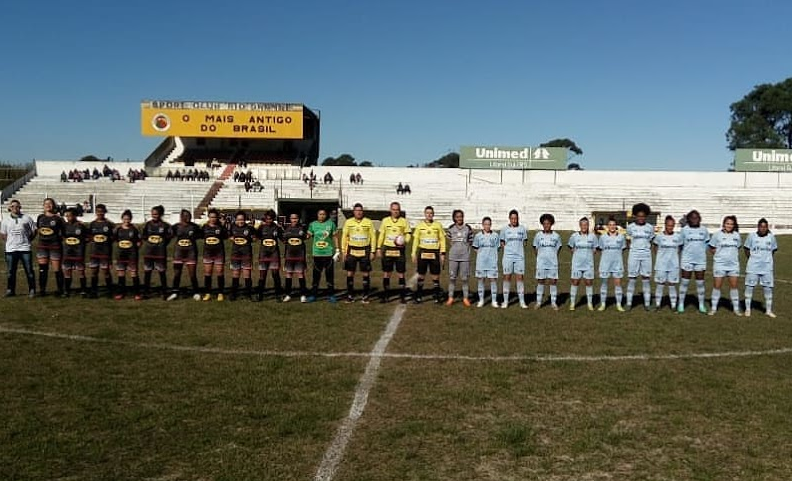 Arquivo:2018.08.26 - Rio Grande (feminino) 0 x 8 Grêmio (feminino).1.png