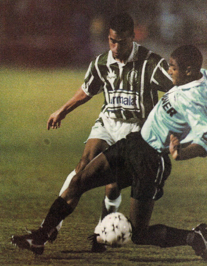 Arquivo:1995.08.02 - Palmeiras 5 x 1 Grêmio - Foto2.png