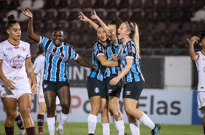 Arquivo:2023.10.29 - Grêmio 1 x 1 Ferroviária-SP (Sub-20 feminino).foto1.png