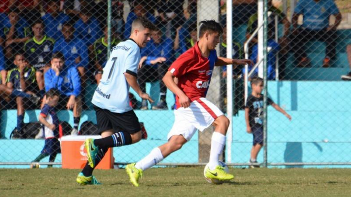 Arquivo:2018.07.26 - Grêmio 2 x 2 Paraná (Sub-15).1.png