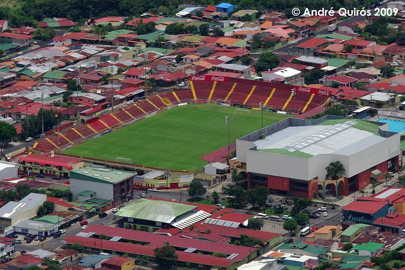 Arquivo:Estádio Eládio Rosabal Cordero.jpg