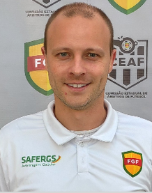 Cássio Pires Dornelles.png