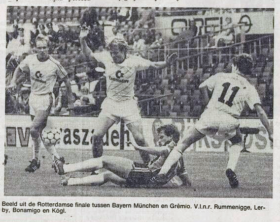 Arquivo:1985.08.04 - Bayern de Munique 1 x 2 Grêmio - foto.png