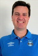 Arquivo:César Bueno.jpg