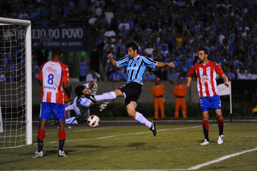 Arquivo:2011.04.07 - Grêmio 2 x 0 Junior de Barranquilla.jpg
