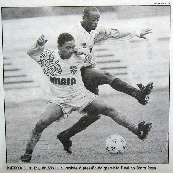 Arquivo:1995.07.20 - Grêmio 3 x 3 São Luiz - Foto.jpg
