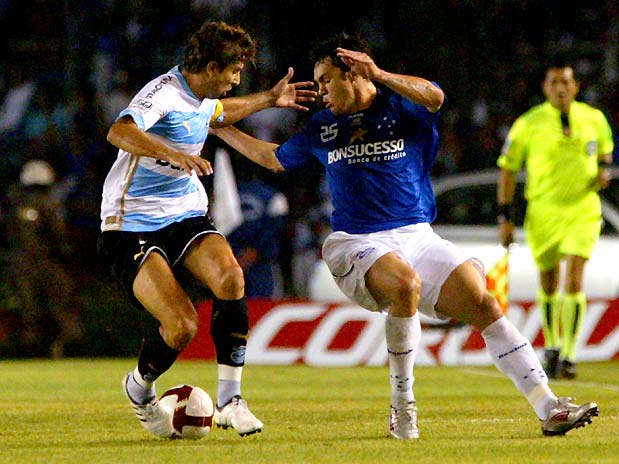Arquivo:2009.06.24 - Cruzeiro 3 x 1 Grêmio.1.jpg