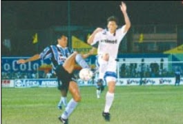 Arquivo:1998.02.11 - Linhares 0 x 0 Grêmio - foto.jpg
