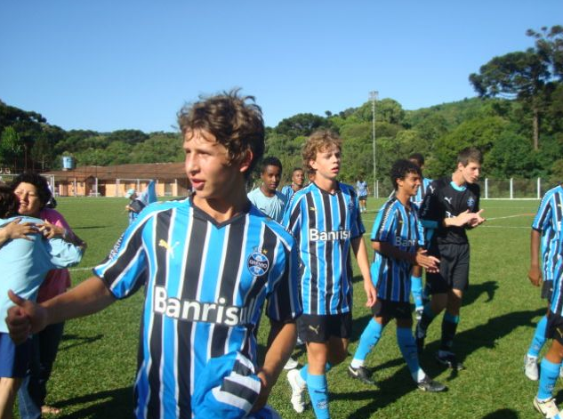 Arquivo:2009.08.05 - Grêmio 3 x 1 Tokyo Verdy (Sub-14).1.png