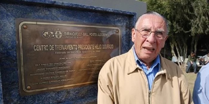 Arquivo:Hélio Volkmer Dourado - Foto 4.jpg