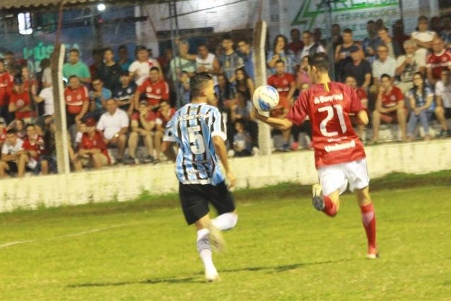 Arquivo:2019.01.21 - Grêmio 4 x 1 Internacional (Sub-17) - imagem jogo.jpg