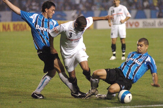 Arquivo:2007.09.22 - Grêmio 1 x 0 Santos.1.jpg