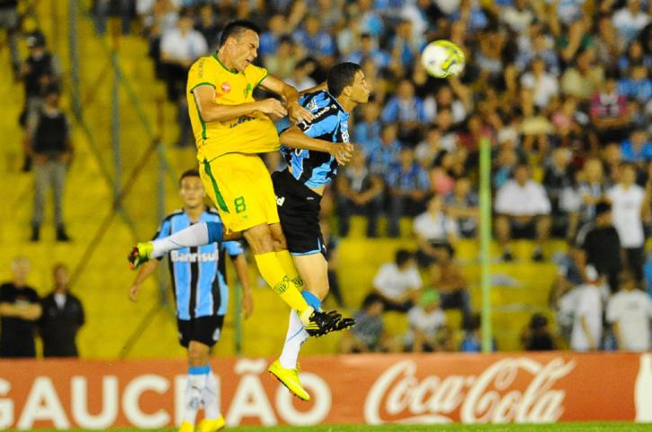 Arquivo:2011.01.19 - Ypiranga 1 x 1 Grêmio.jpg