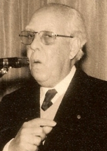 Arquivo:Orlando da Cunha Carlos.png