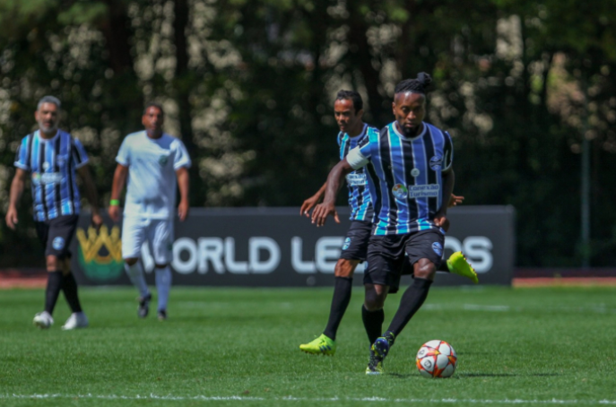 Arquivo:2021.09.25 - Grêmio 1 x 1 Coritiba (Legends).foto2.png