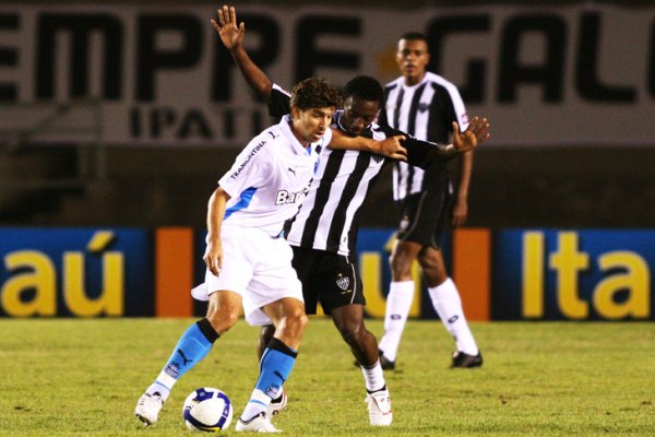 Arquivo:2009.05.16 - Atlético Mineiro 2 x 1 Grêmio.jpg