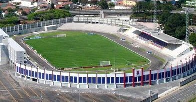 Arquivo:Estádio Durival Britto e Silva.jpg
