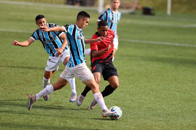 Arquivo:2023.09.05 - Athletico Paranaense 0 x 0 Grêmio (Sub-20).foto1.png