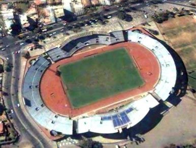 Arquivo:Estádio Félix Capriles.jpg