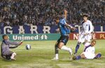 2007.08.18 - Grêmio 2 x 0 Paraná.1.jpg