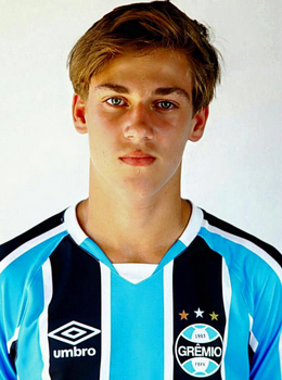 Riquelme Kirsten.png