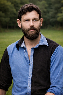 Georg Michaelis Black.png