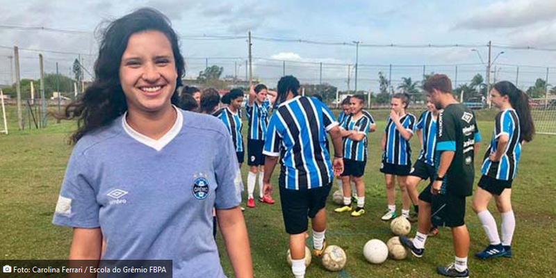 Arquivo:Caroline Bento Lemos.2.png